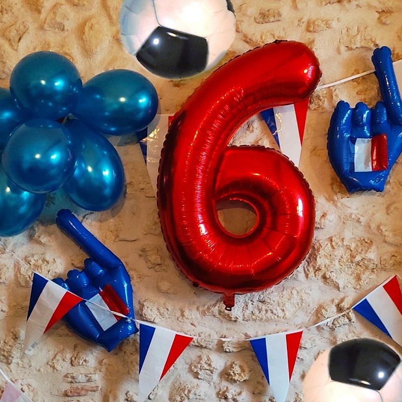 Confettis de table pour anniversaire foot - Déco anniversaire